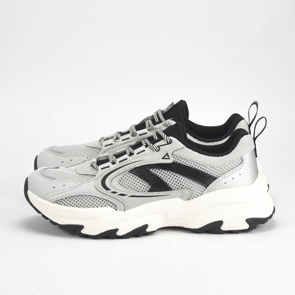 PEAK SHOES