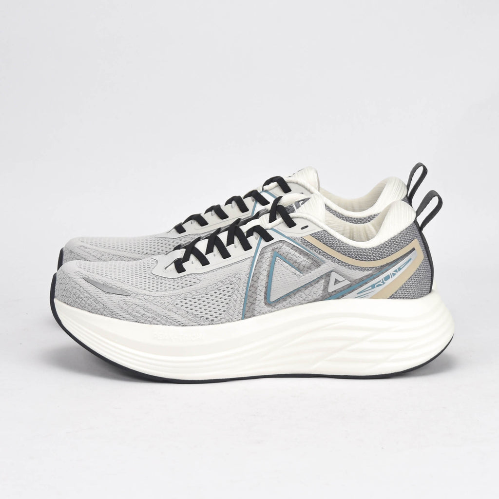 PEAK SHOES