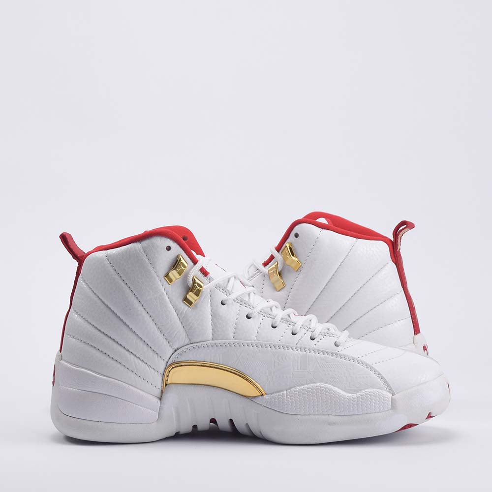 NIKE jordan