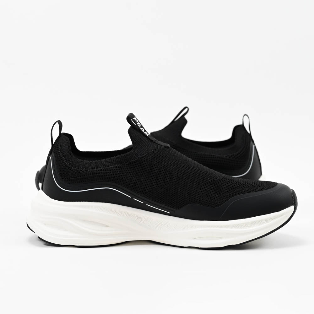PEAK SHOES