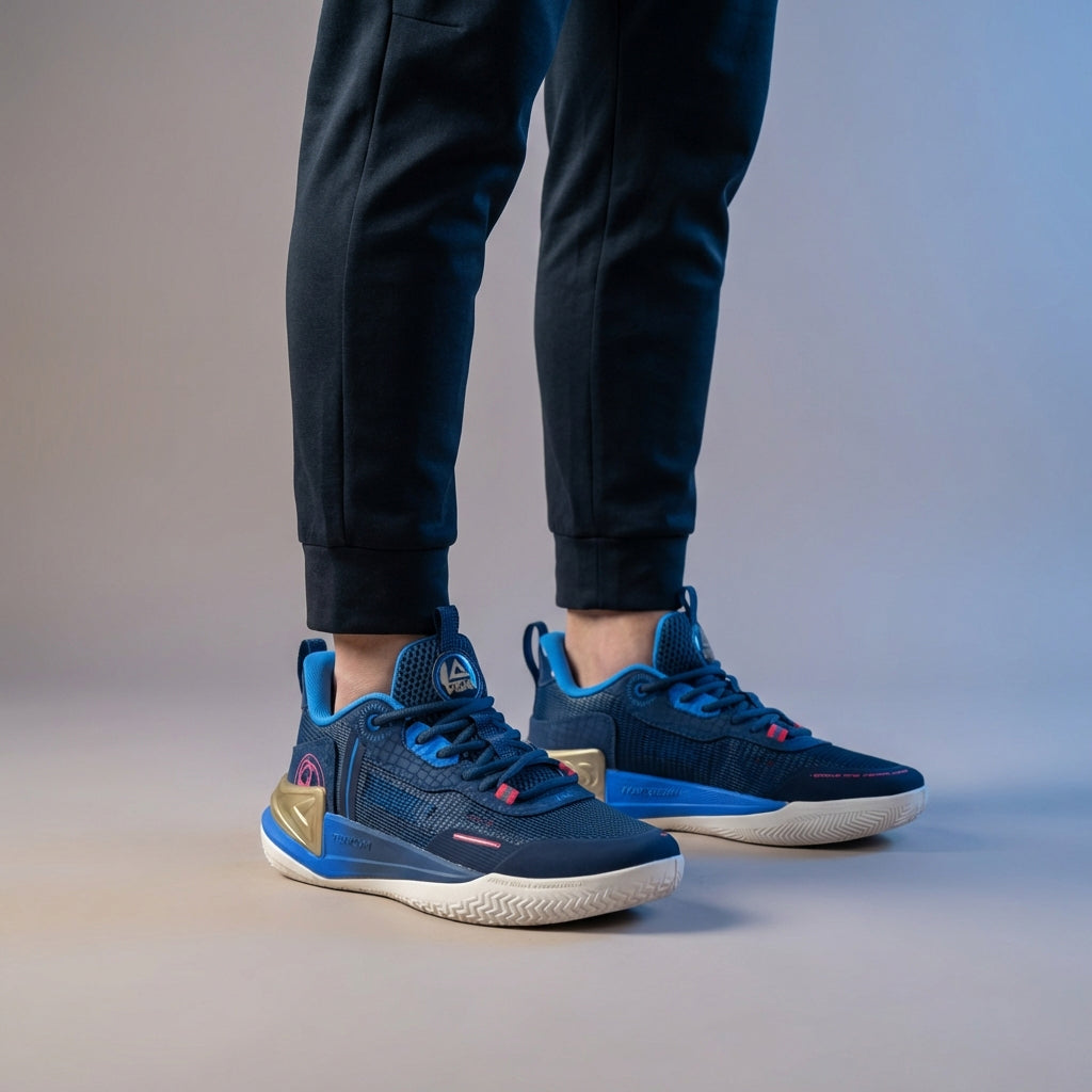 PEAK SHOES