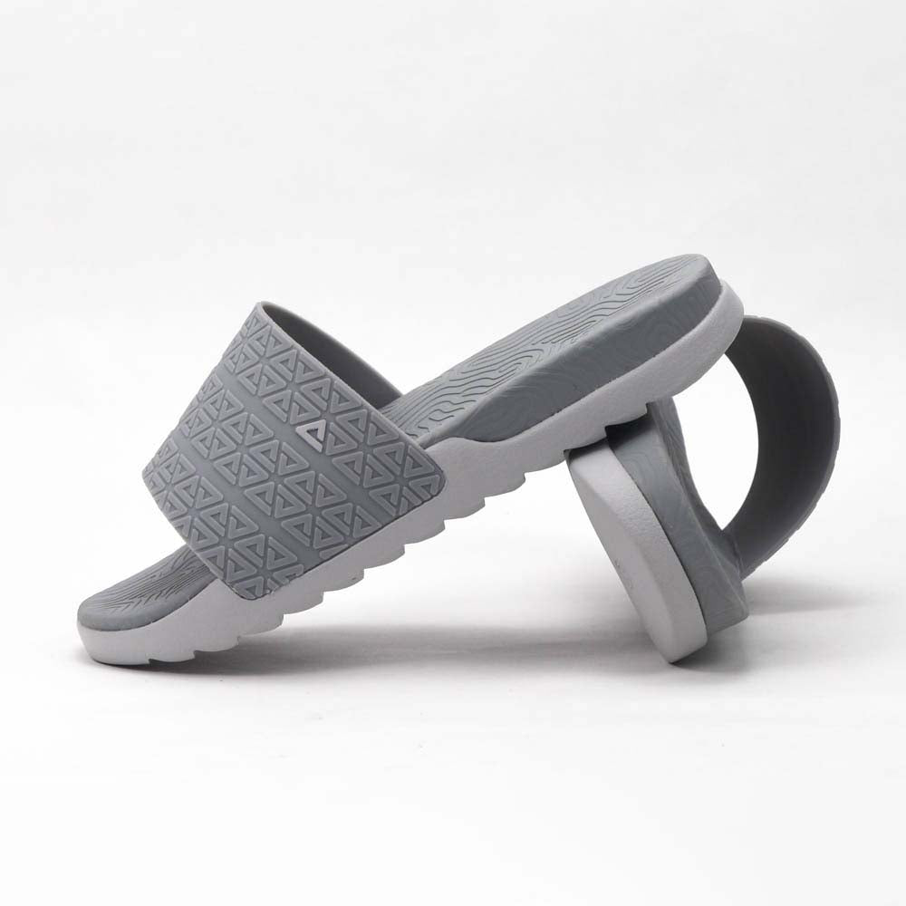 Peak Taichi Slippers