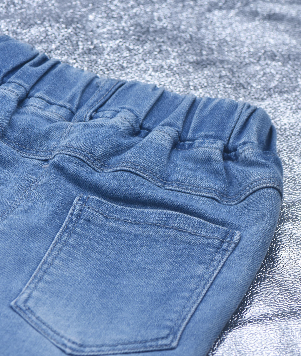 SHORT JEANS bleu MOTIF petits poussins