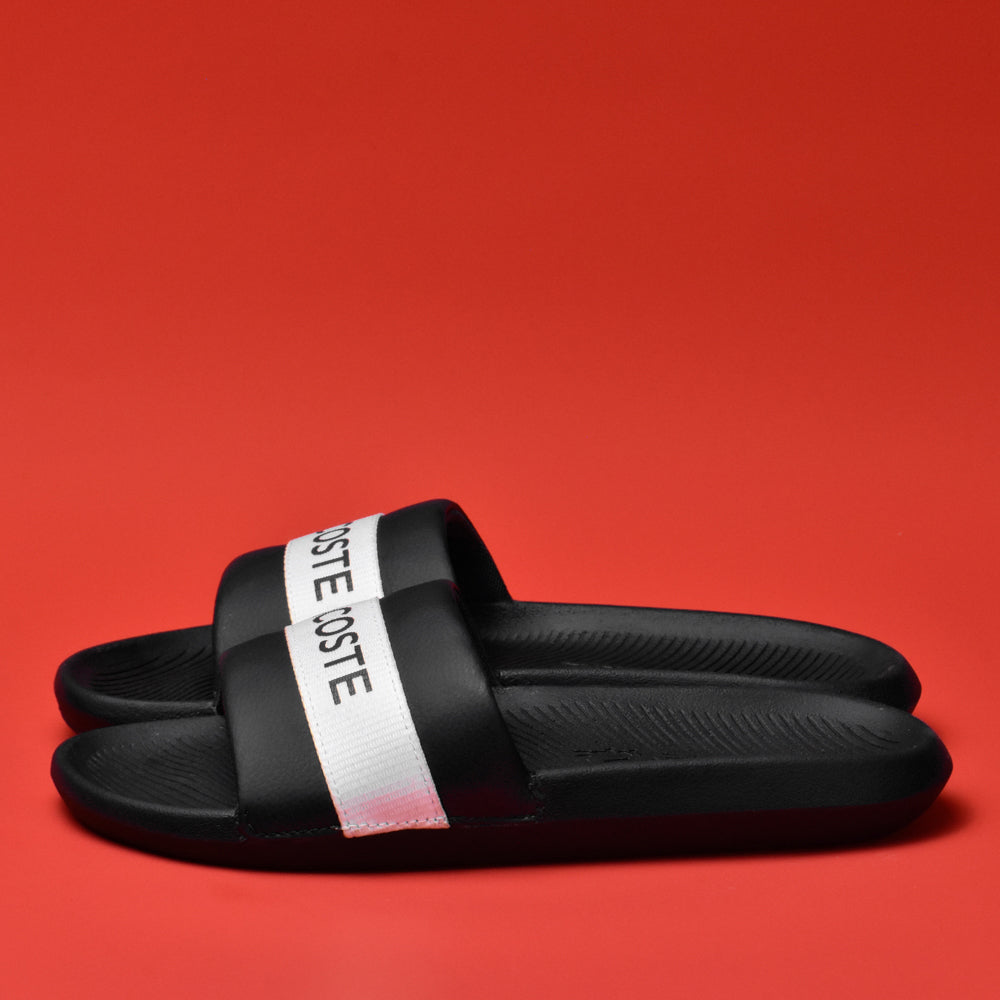 CROCO SLIDE 0721 1 CFA BLK/WHT LACOSTE