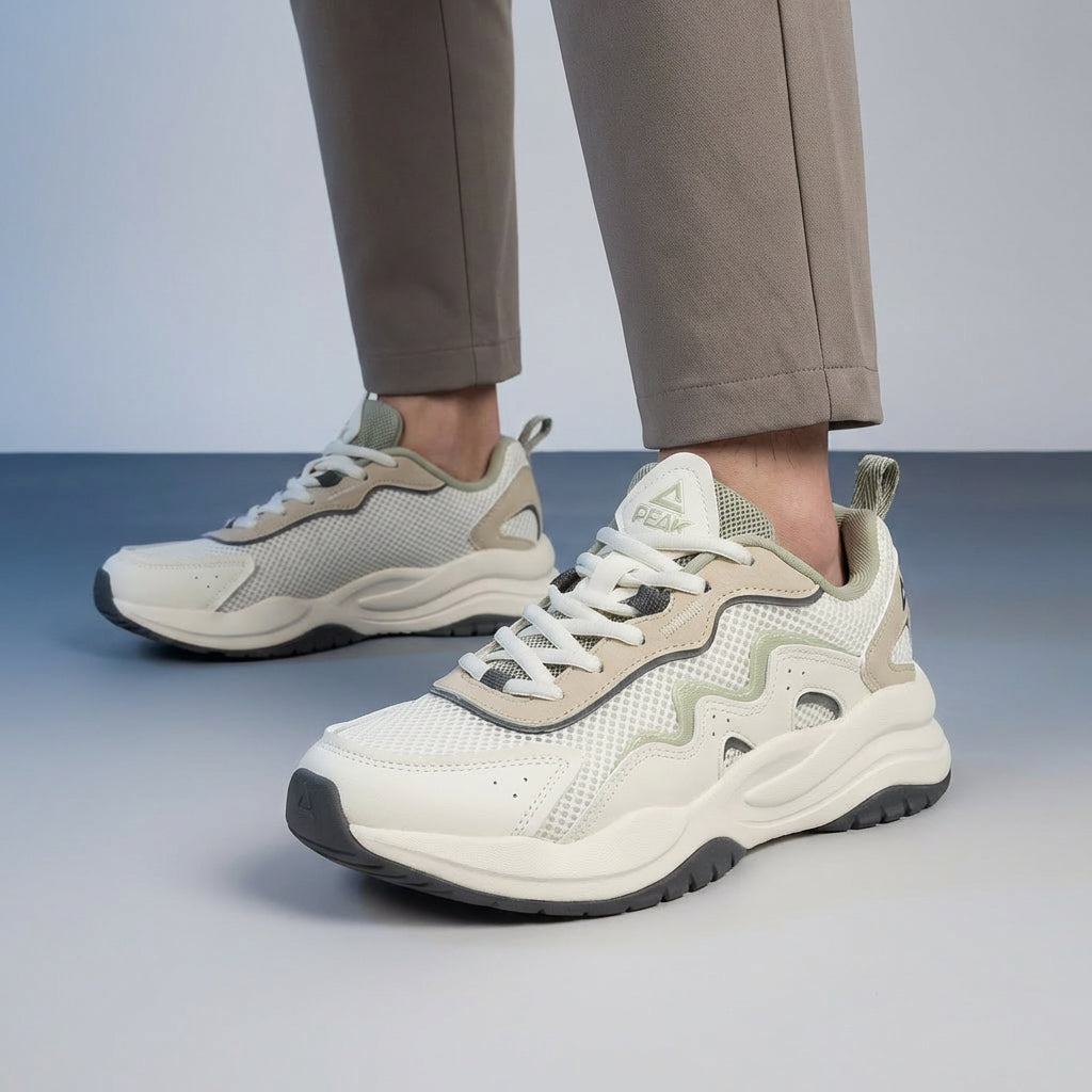 PEAK SPORTS SHOES