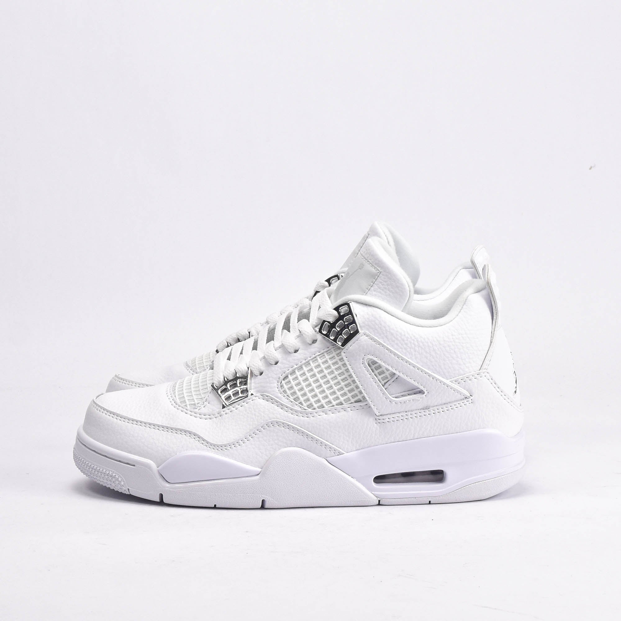 NIKE jordan