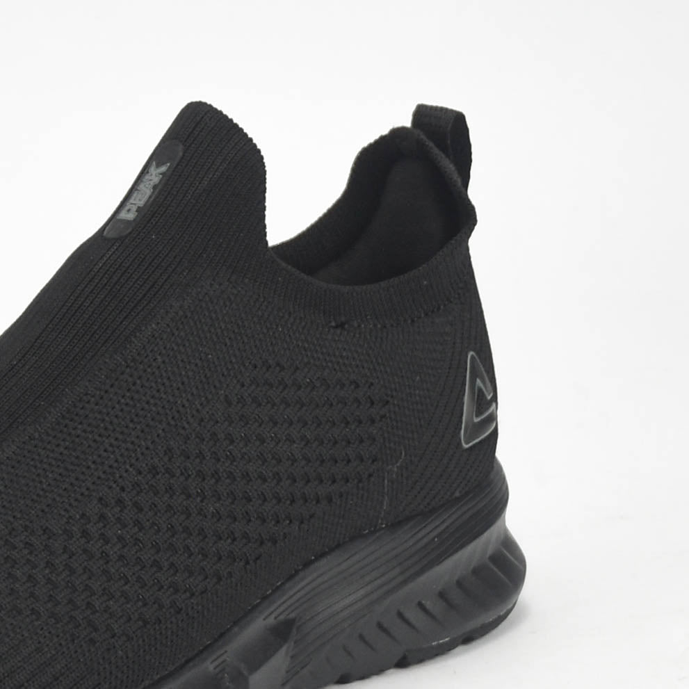 PEAK SHOES