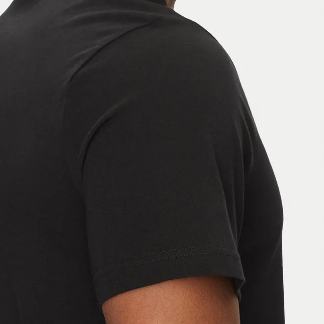 T-SHIRT REEBOK