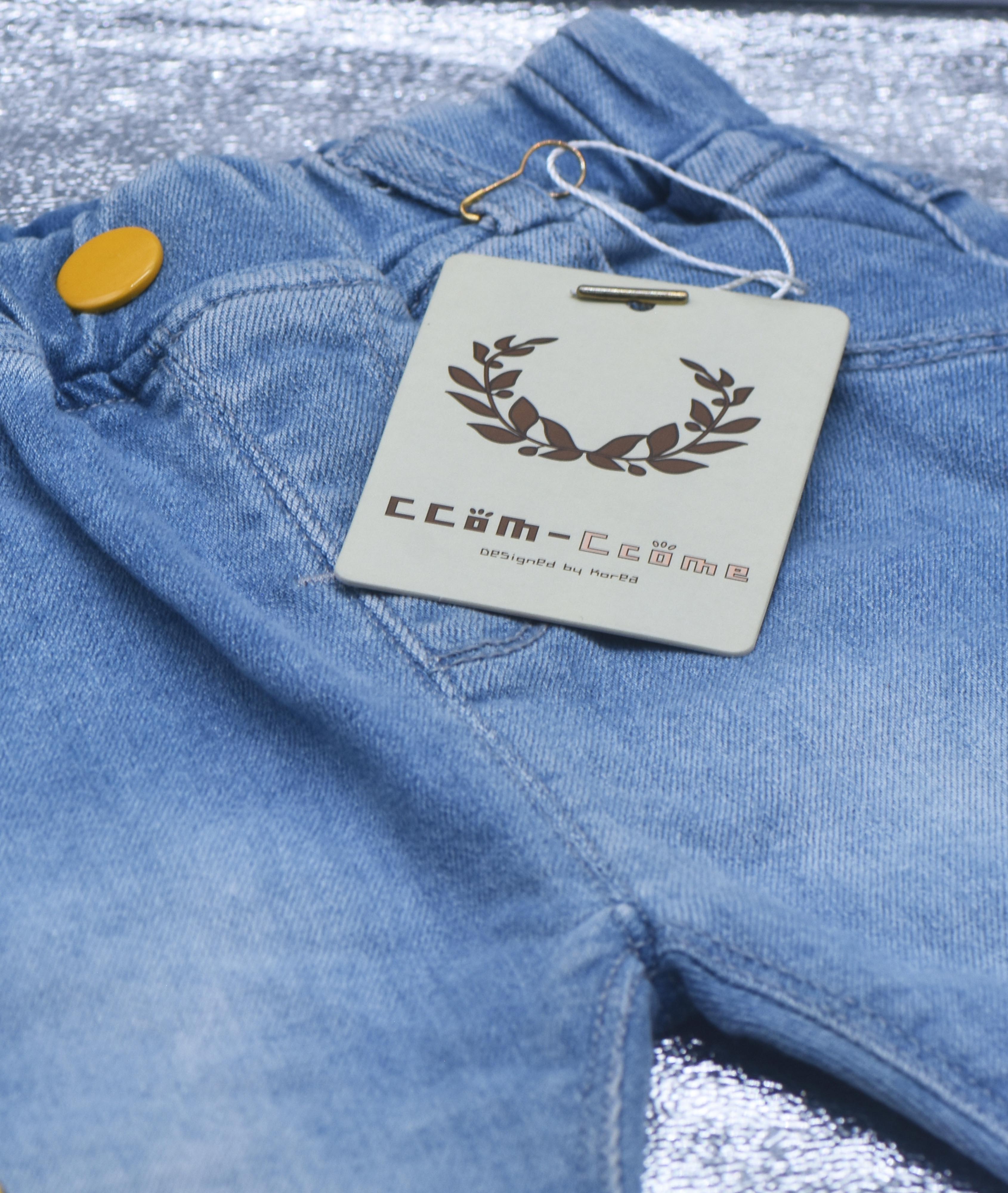 SHORT JEANS bleu MOTIF petits poussins