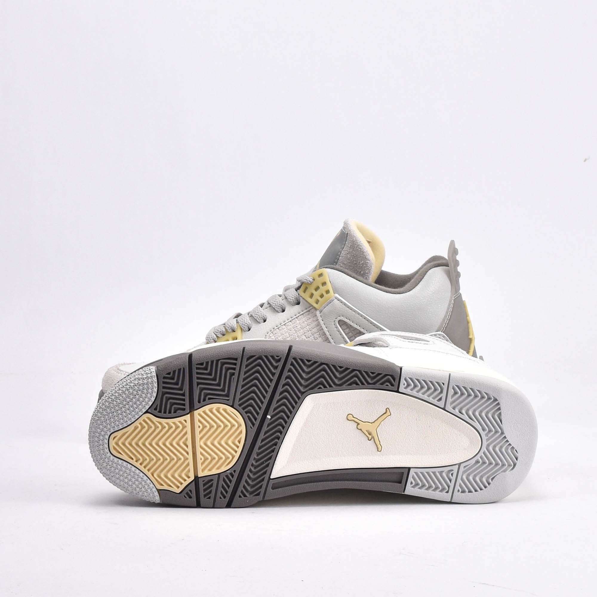 NIKE jordan