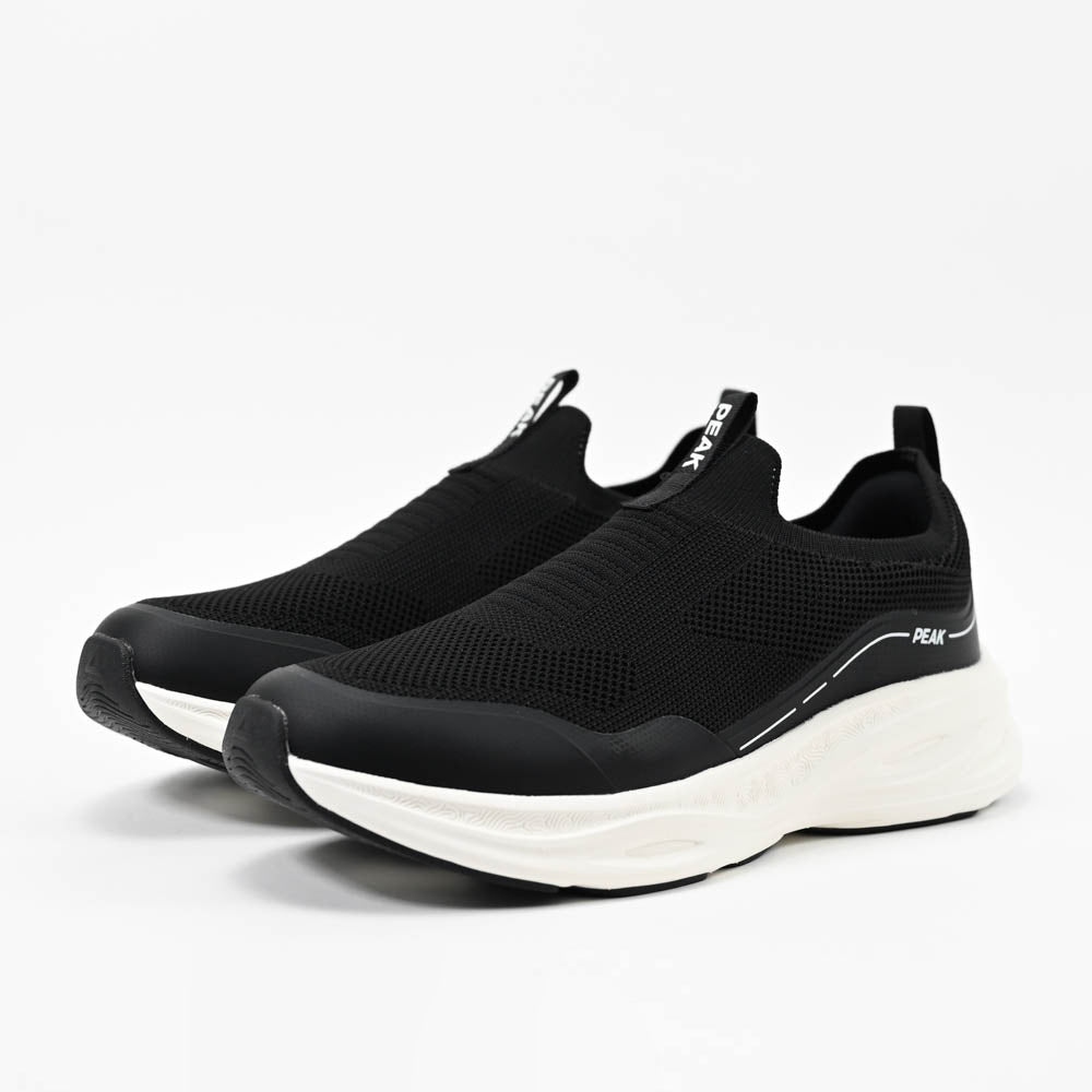 PEAK SHOES