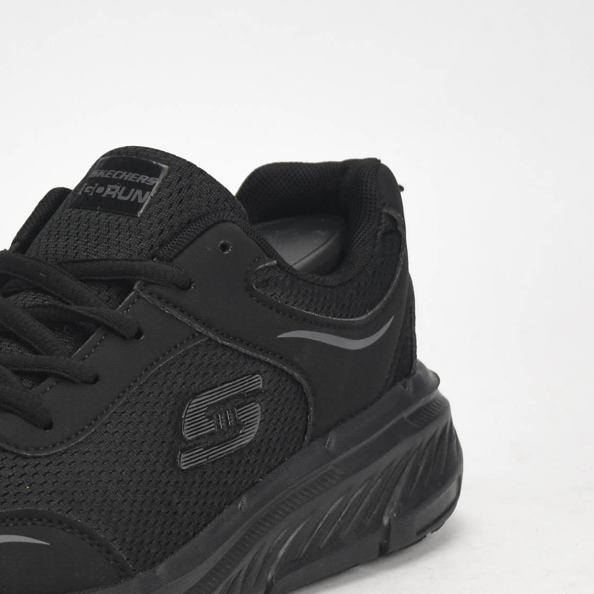 VENOM SHOES