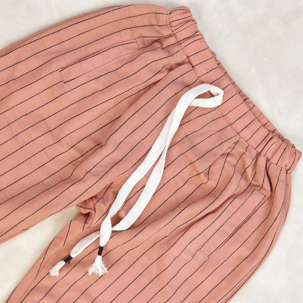 SHORT ROSE A RAILLEUR
