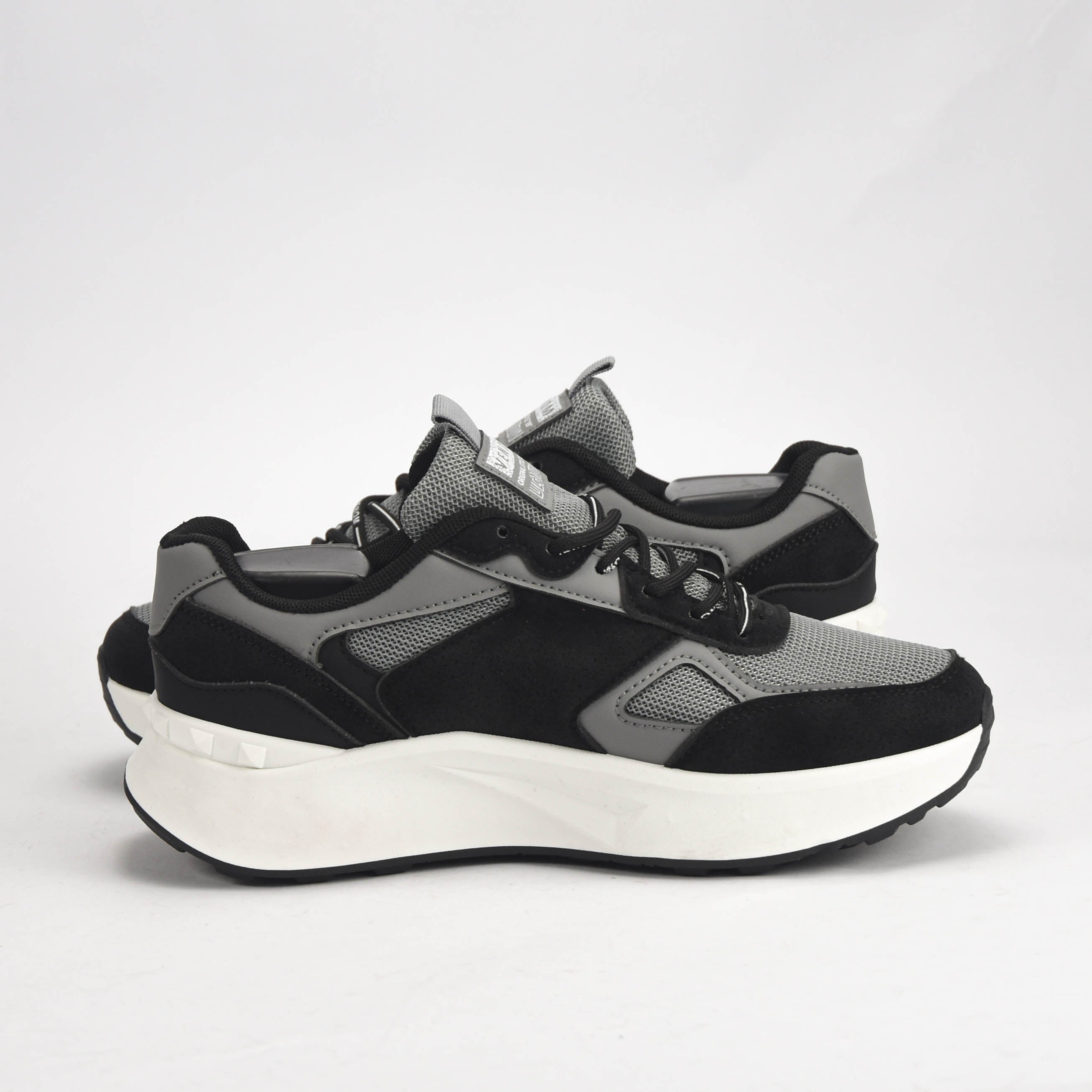 VENOM SHOES