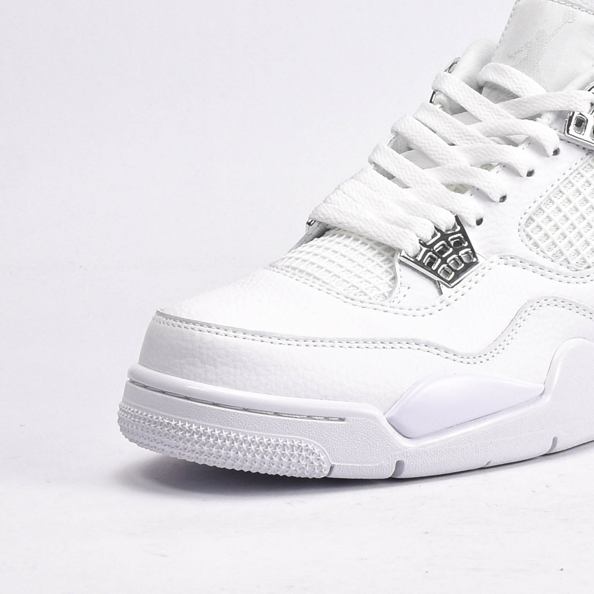 NIKE jordan