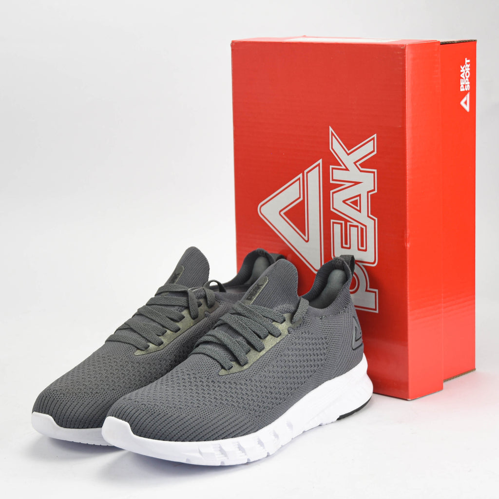 PEAK SHOES