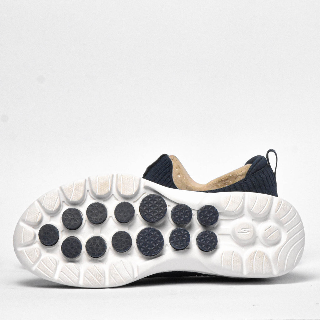 SKECHERS GO WALK 6